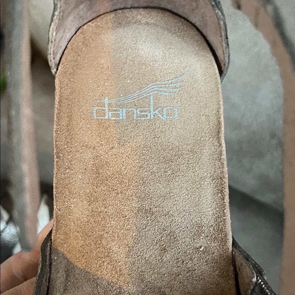 Dansko Vivian Gladiator Strappy Metallic Leather Sandals - Picture 12 of 12